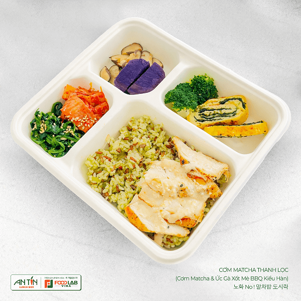 H2 - CƠM MATCHA THANH LỌC (Cơm matcha & ức gà sốt mè BBQ kiểu Hàn)